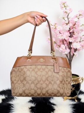 COACH BROOKE CARRYALL F25396 SIGNATURE CANVAS TOTE SATCHEL
